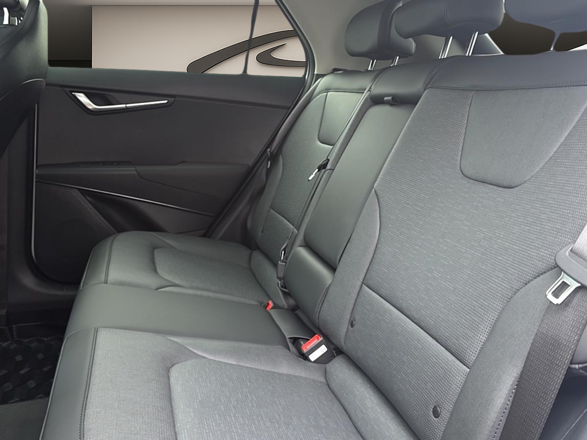 2025 Kia Niro HEV - Image 7