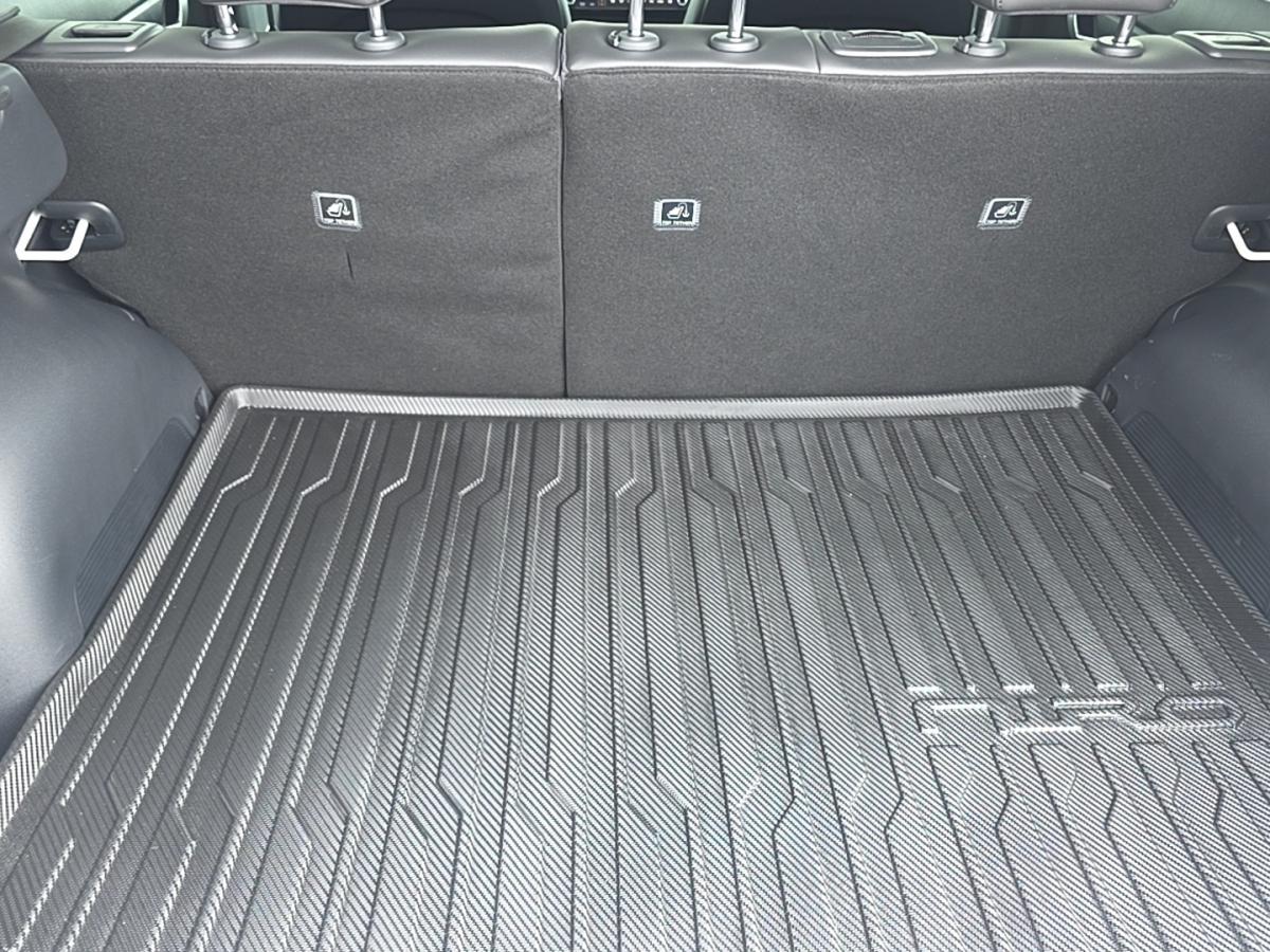 2025 Kia Niro HEV - Image 8