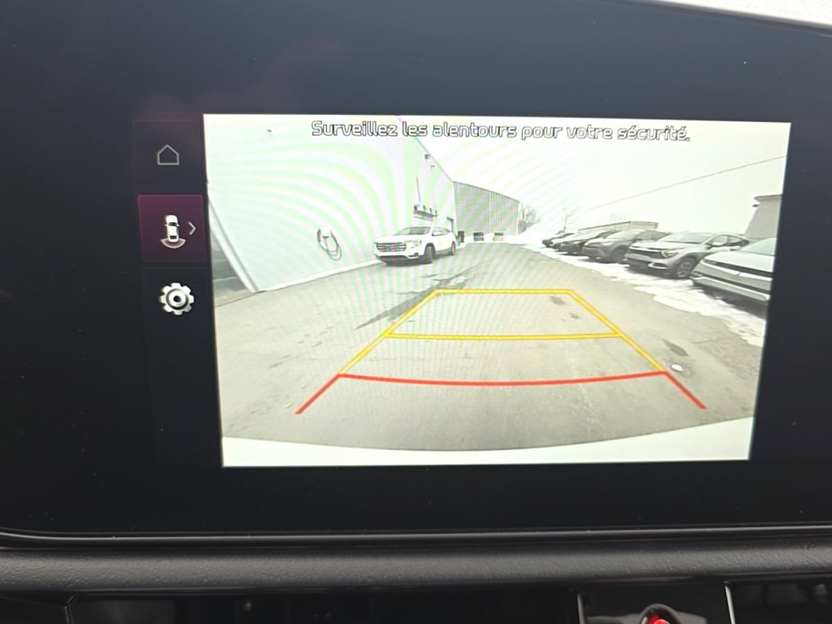 2025 Kia Niro HEV - Image 17