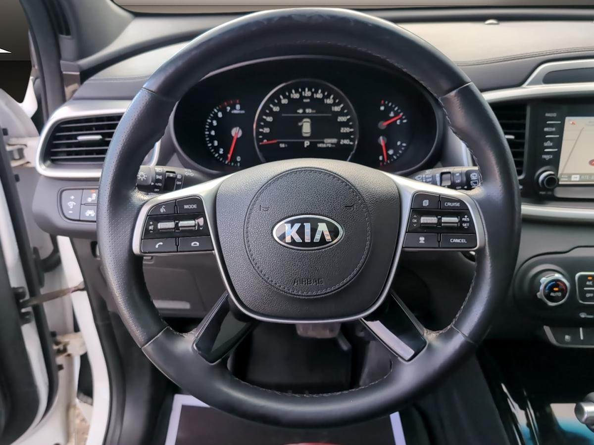 2019 Kia Sorento - Image 14