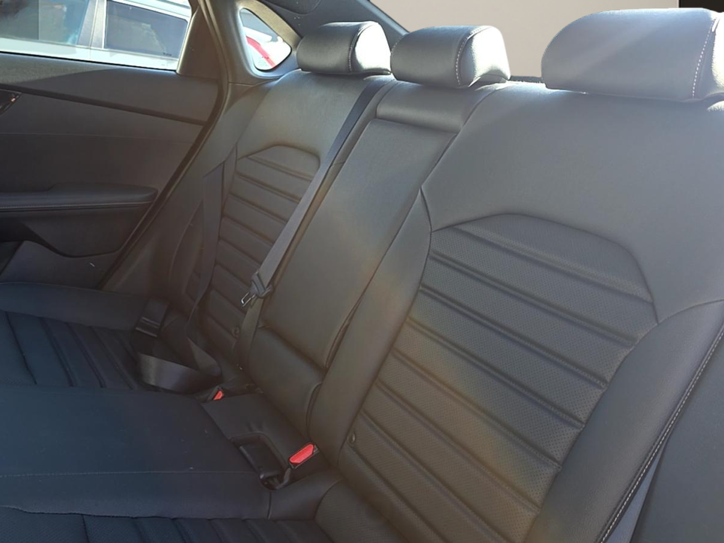 2023 Kia Forte - Image 7