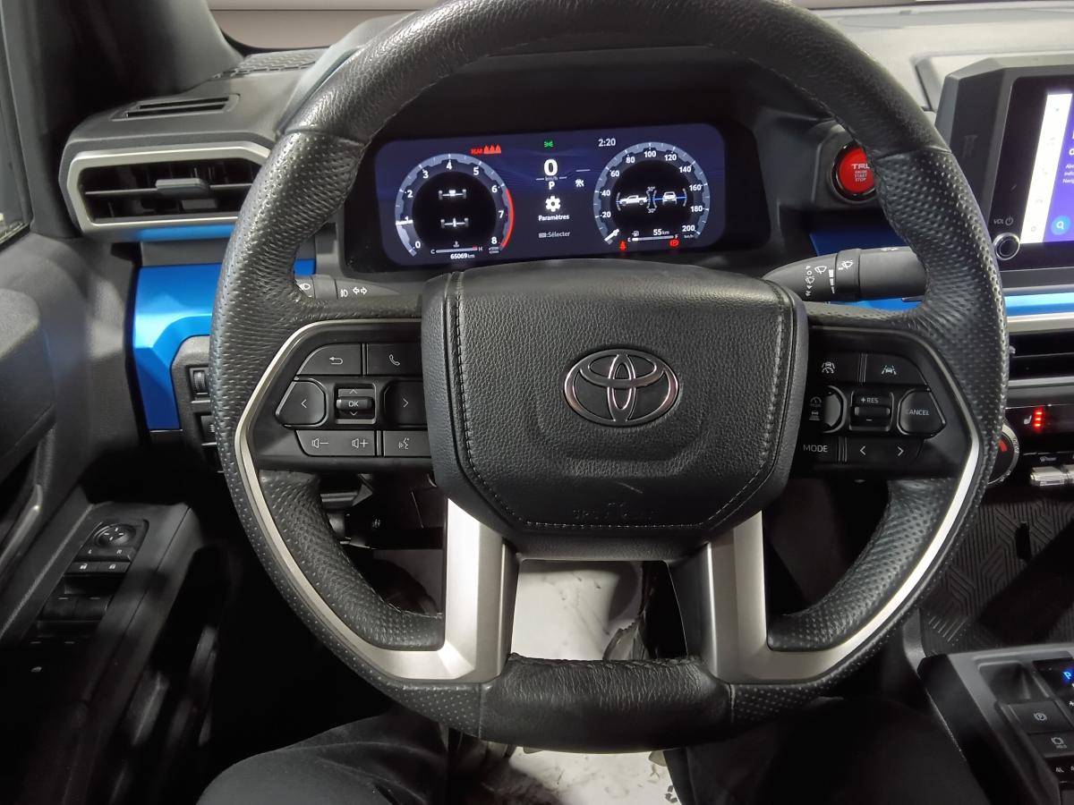 2024 Toyota Tacoma - Image 13