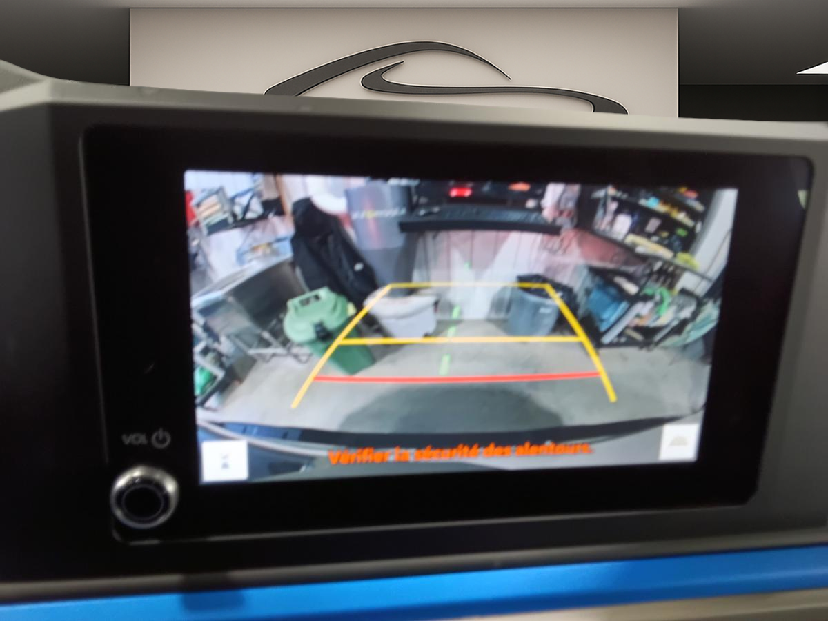 2024 Toyota Tacoma - Image 15