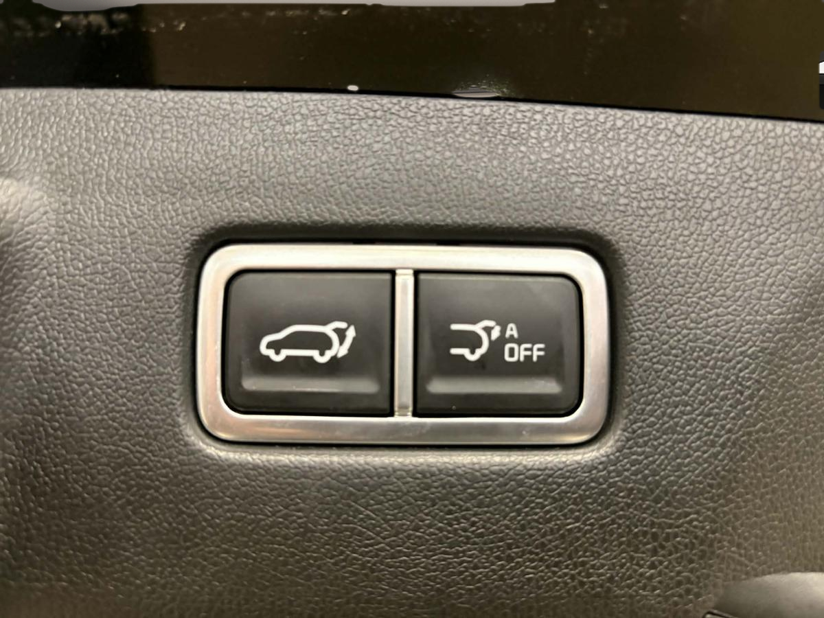 2025 Kia Sorento PHEV - Image 24