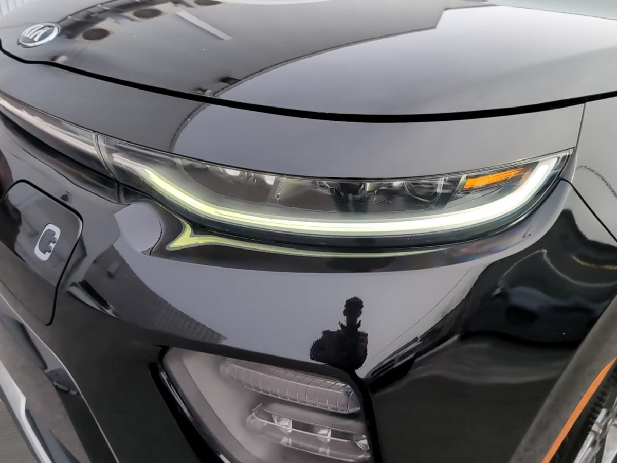 2021 Kia Soul EV - Image 25