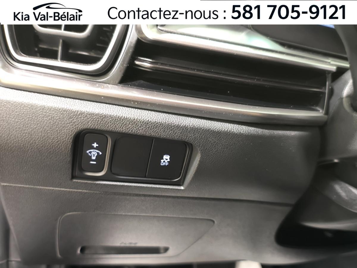 2025 Kia Sorento - Image 17