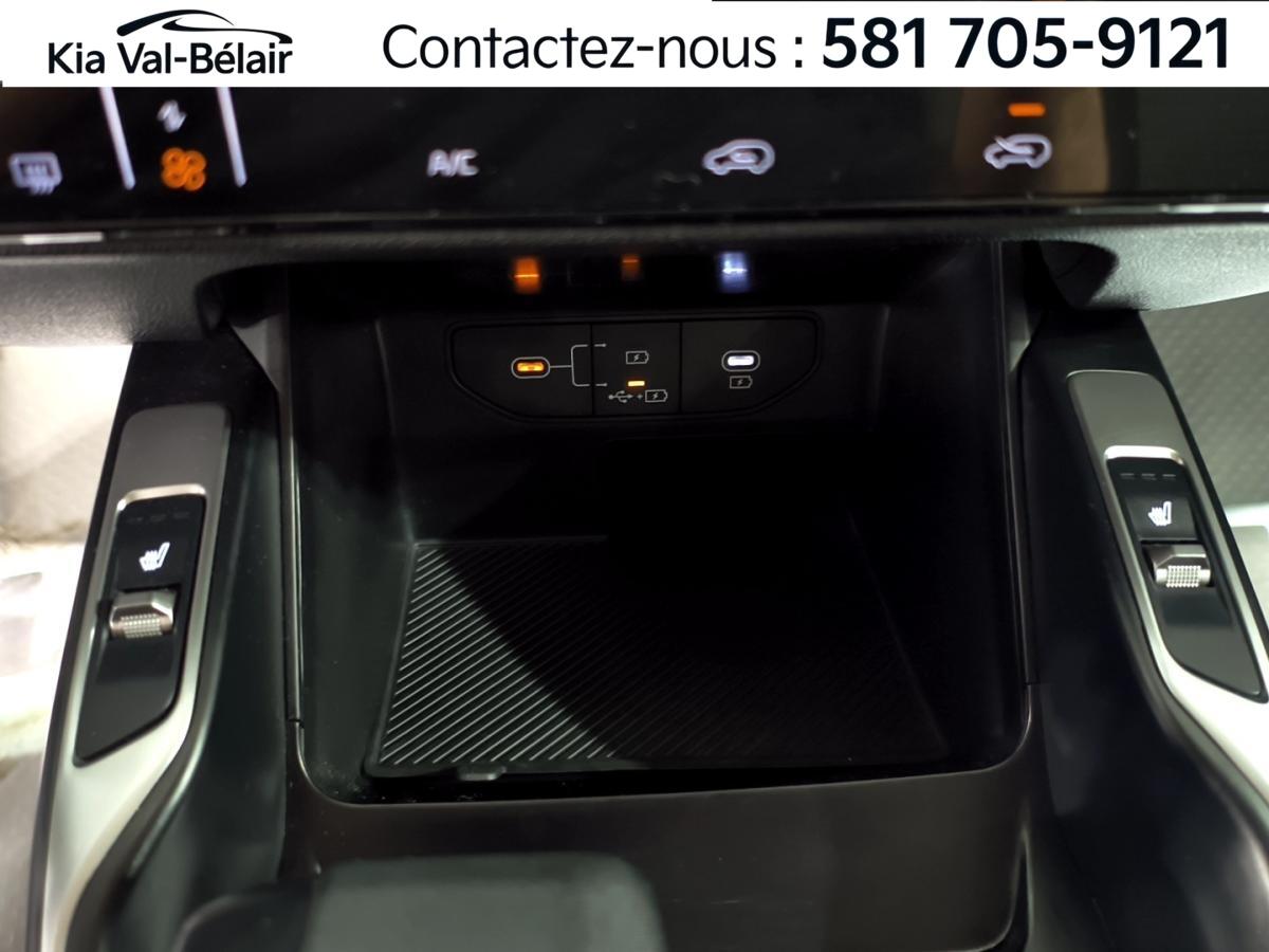 2025 Kia Sorento - Image 18