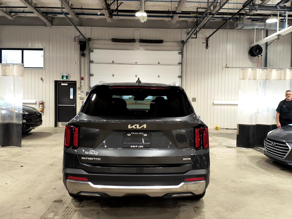 2026 Kia Sorento PHEV - Image 5