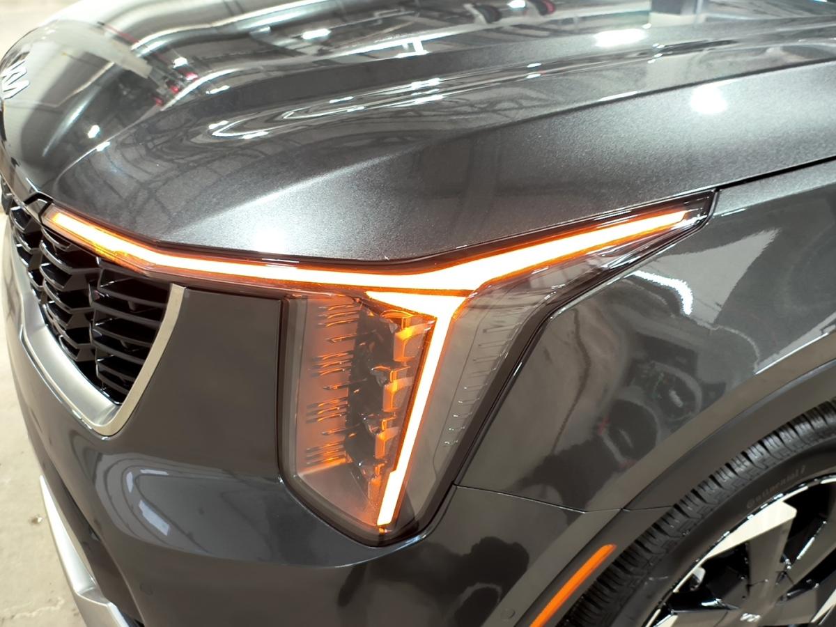 2026 Kia Sorento PHEV - Image 9