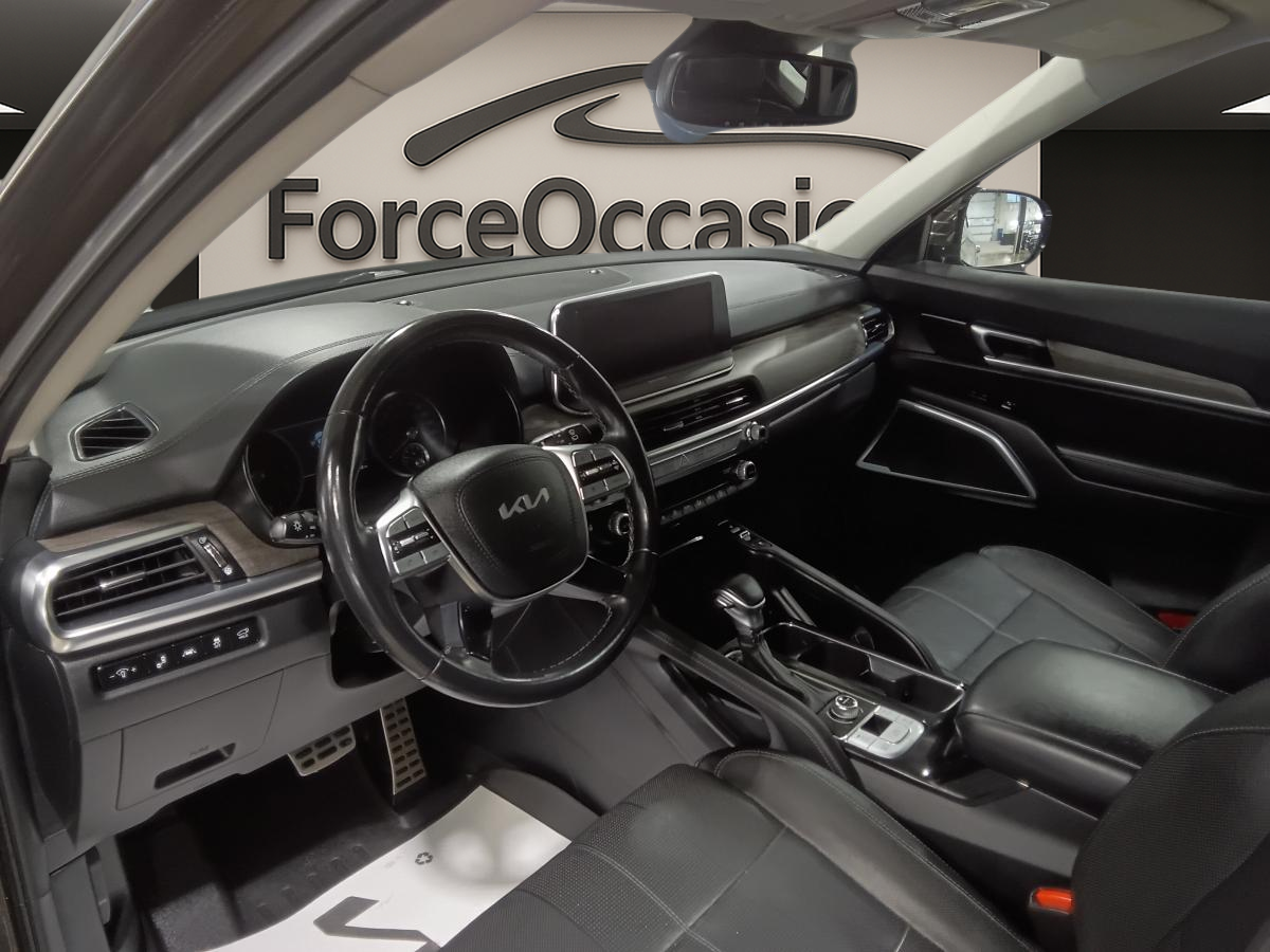 2022 Kia Telluride - Image 13