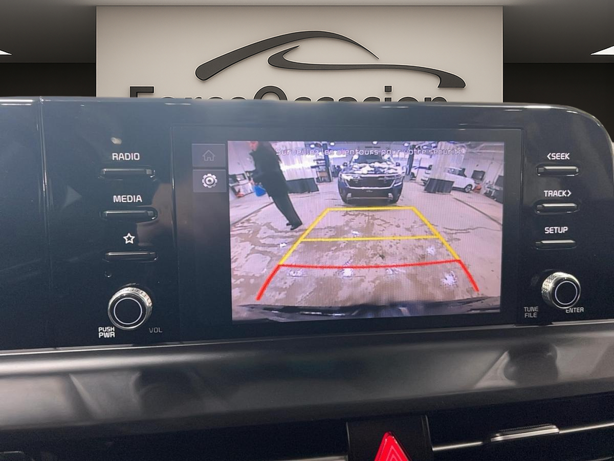 2024 Kia Seltos - Image 17