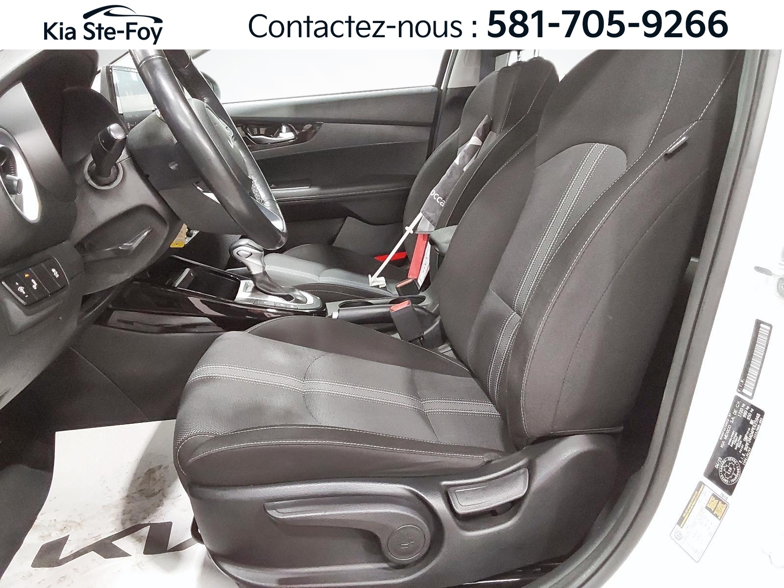 2023 Kia Forte - Image 18