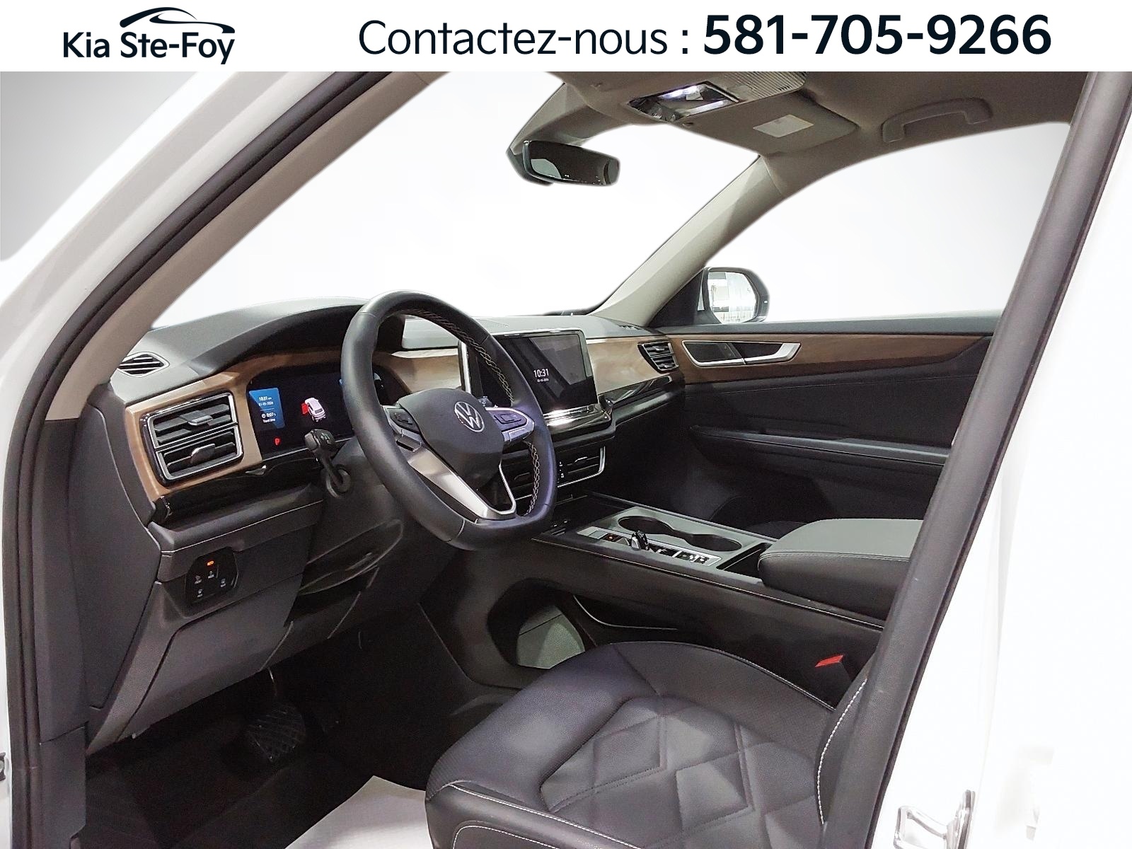 2025 Volkswagen Atlas - Image 12