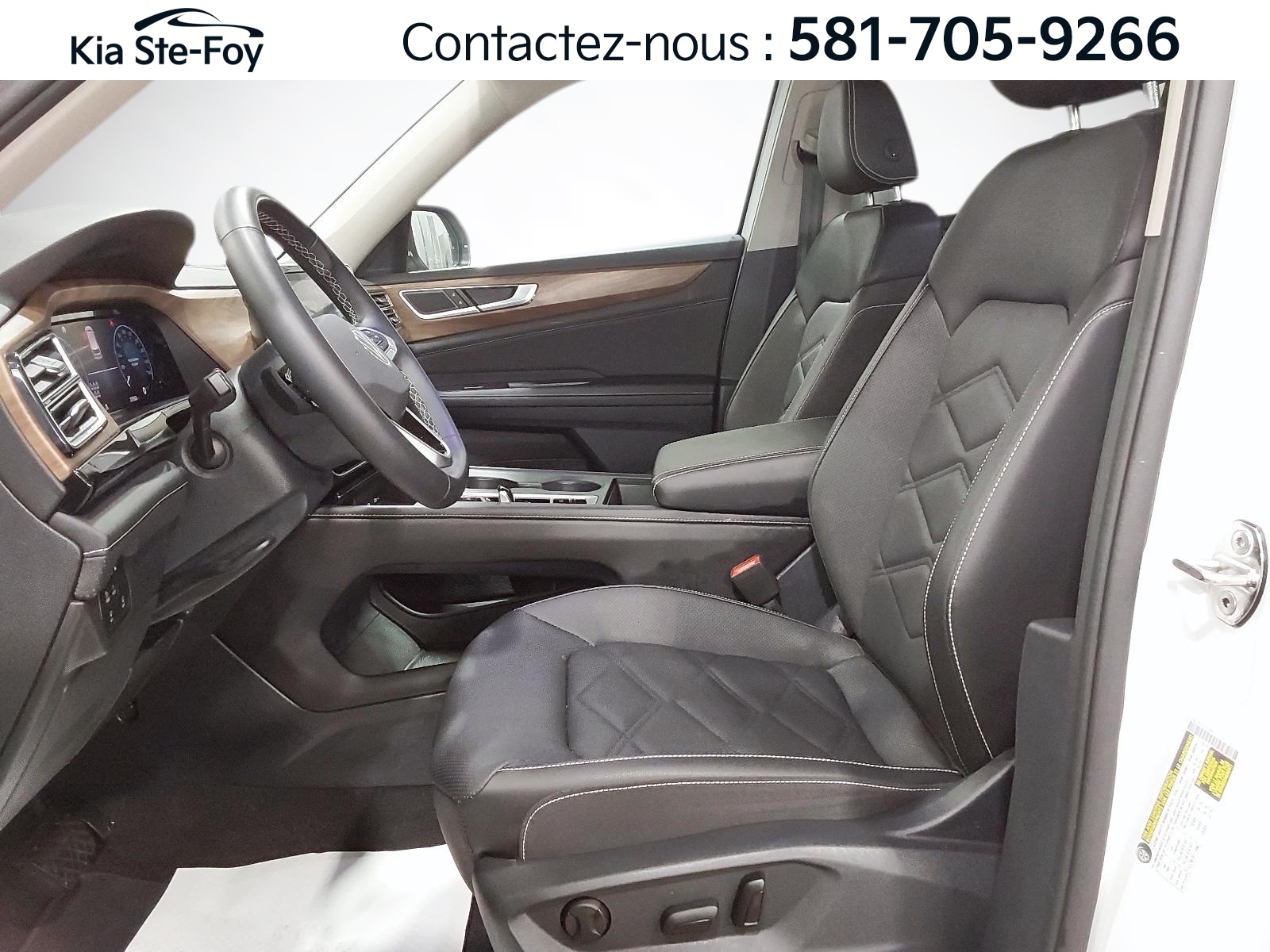 2025 Volkswagen Atlas - Image 18