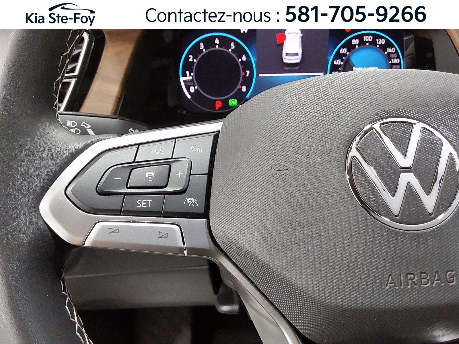 2025 Volkswagen Atlas - Image 24