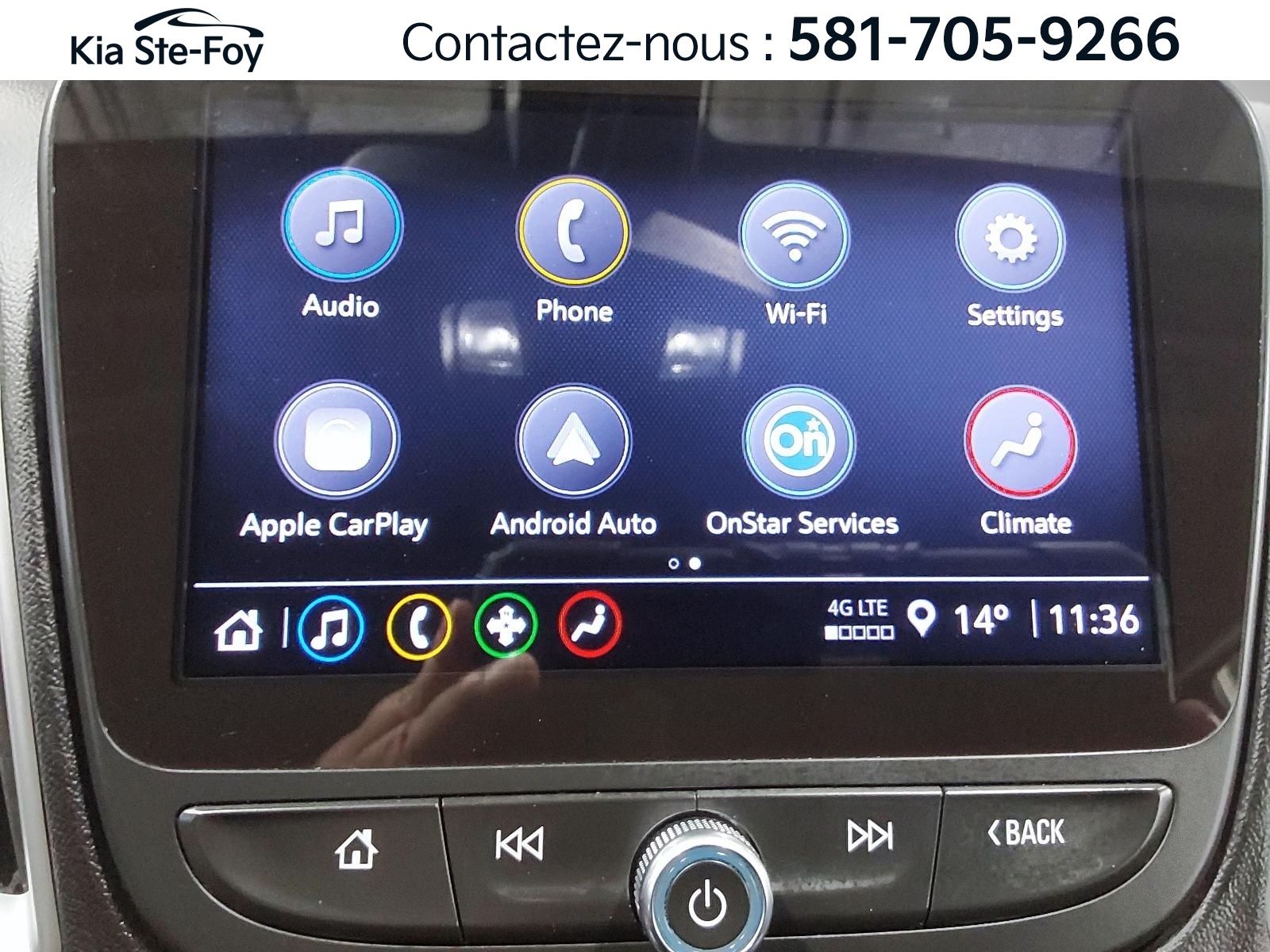 2022 Chevrolet Malibu - Image 24