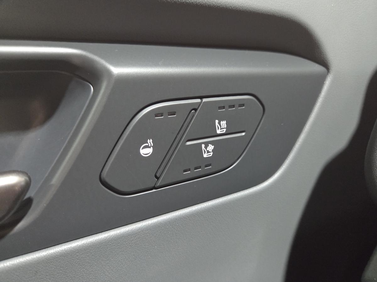 2026 Kia EV9 - Image 9