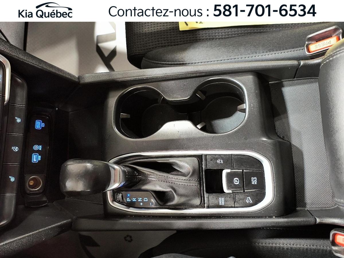 2020 Hyundai Santa Fe - Image 14