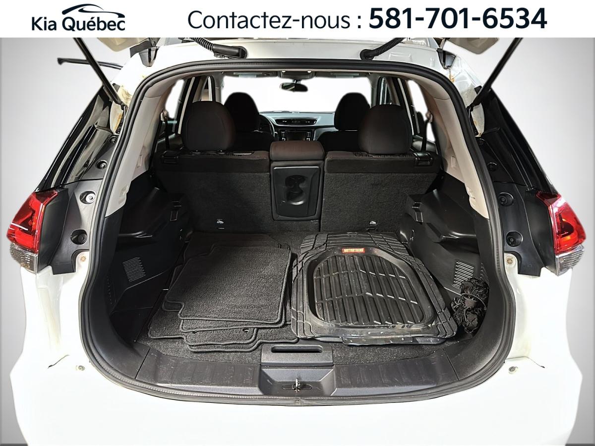 2020 Nissan Rogue - Image 8