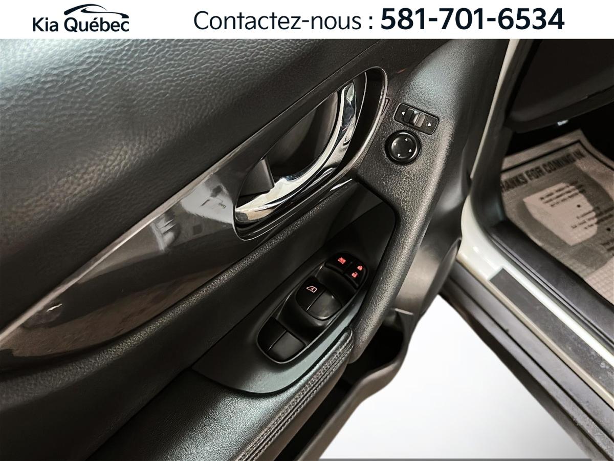 2020 Nissan Rogue - Image 13