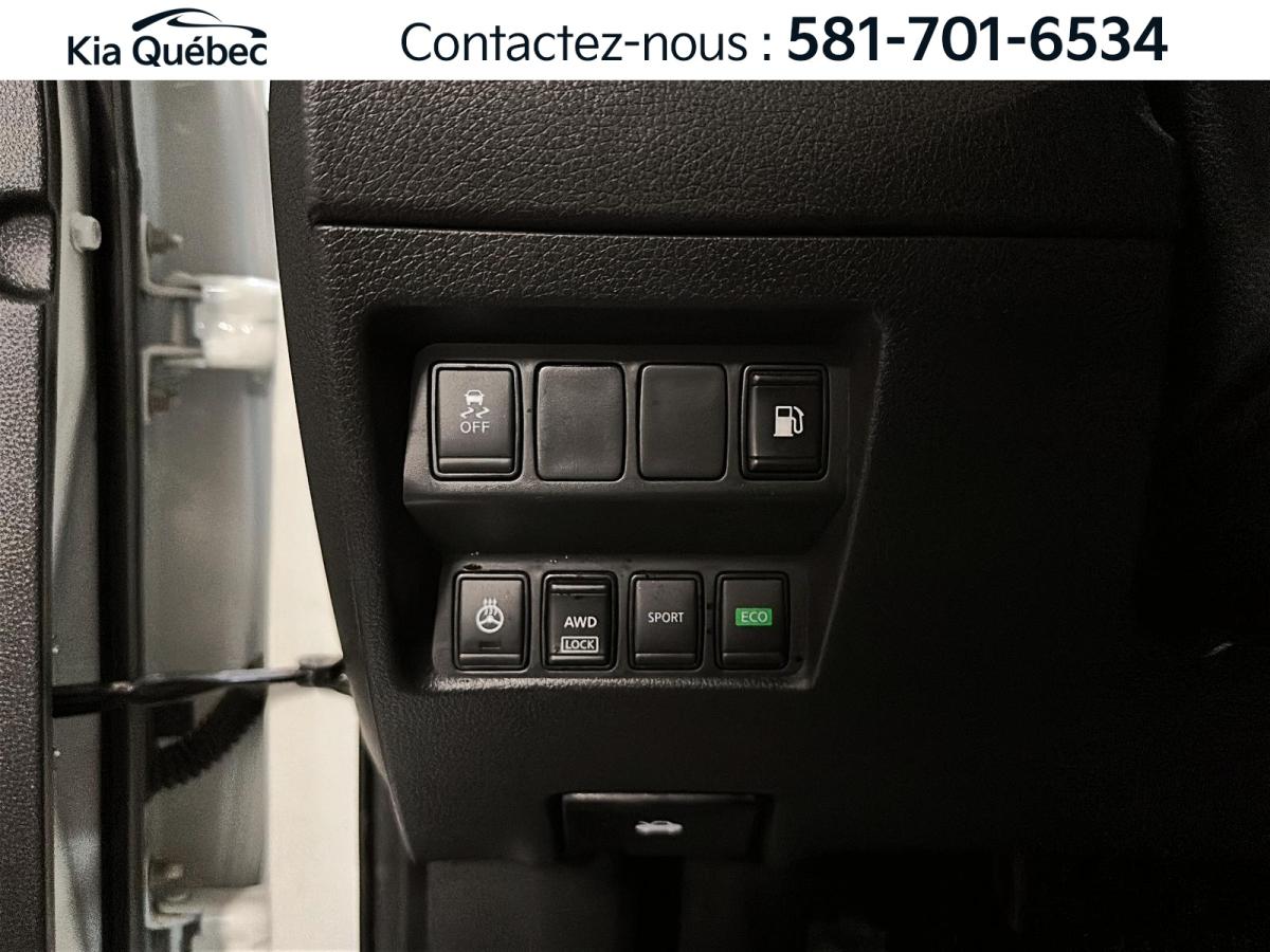 2020 Nissan Rogue - Image 19