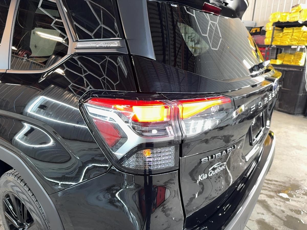 2025 Subaru Forester - Image 11