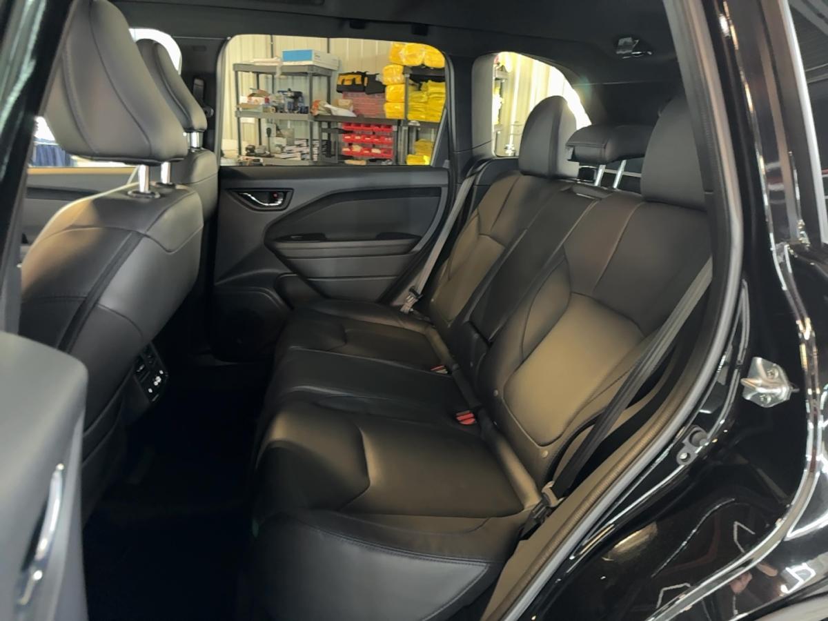 2025 Subaru Forester - Image 21
