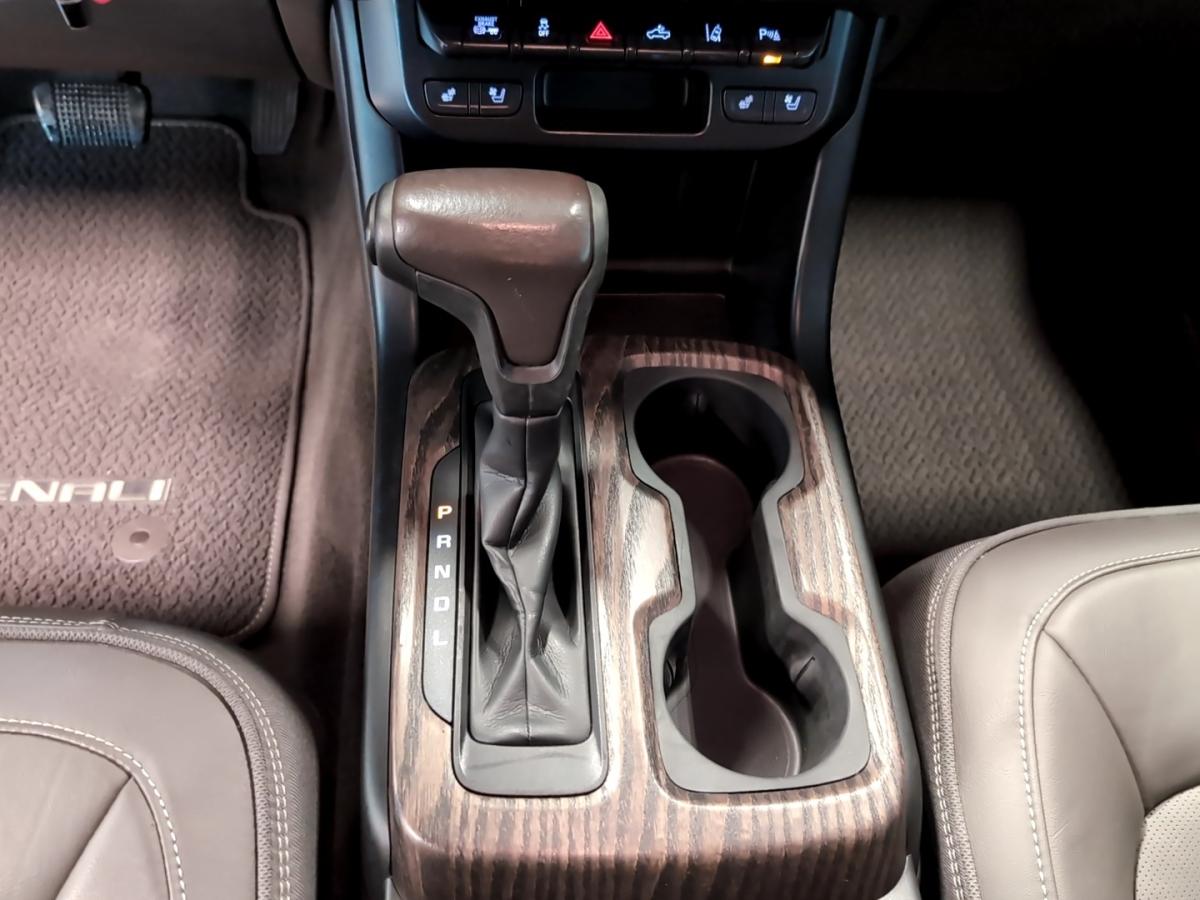 2021 GMC Canyon - Image 11