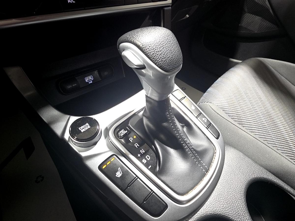 2023 Kia Seltos - Image 19