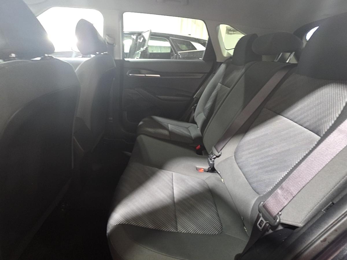 2023 Kia Seltos - Image 24