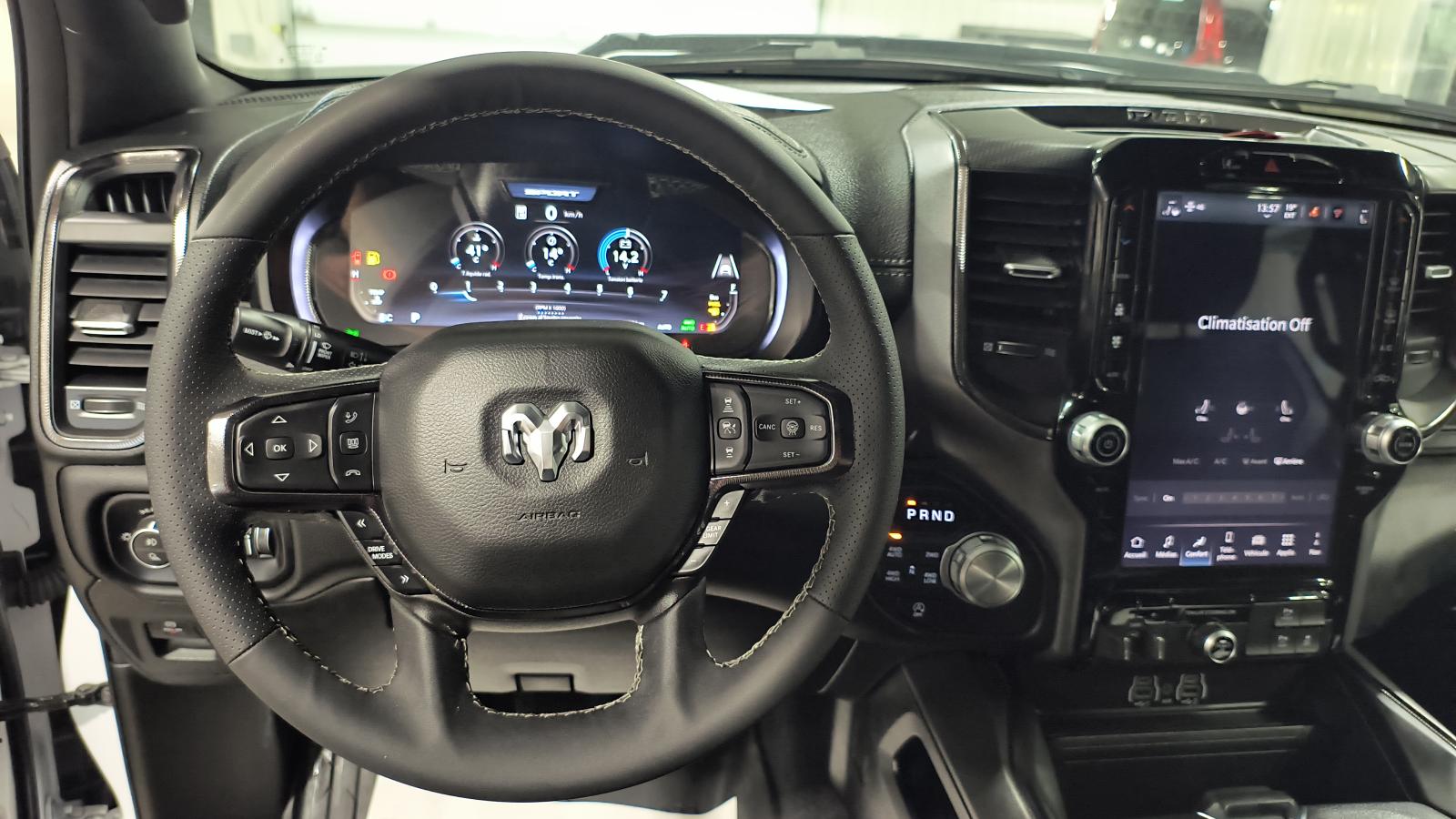 2025 RAM 1500 - Image 15