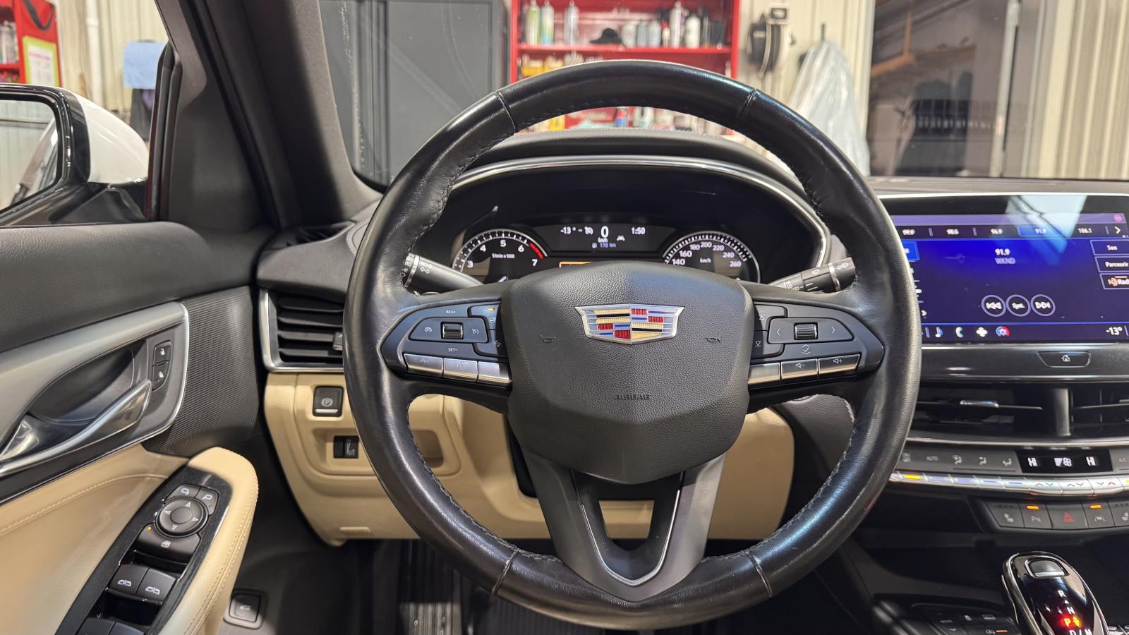 2022 Cadillac CT5 - Image 12