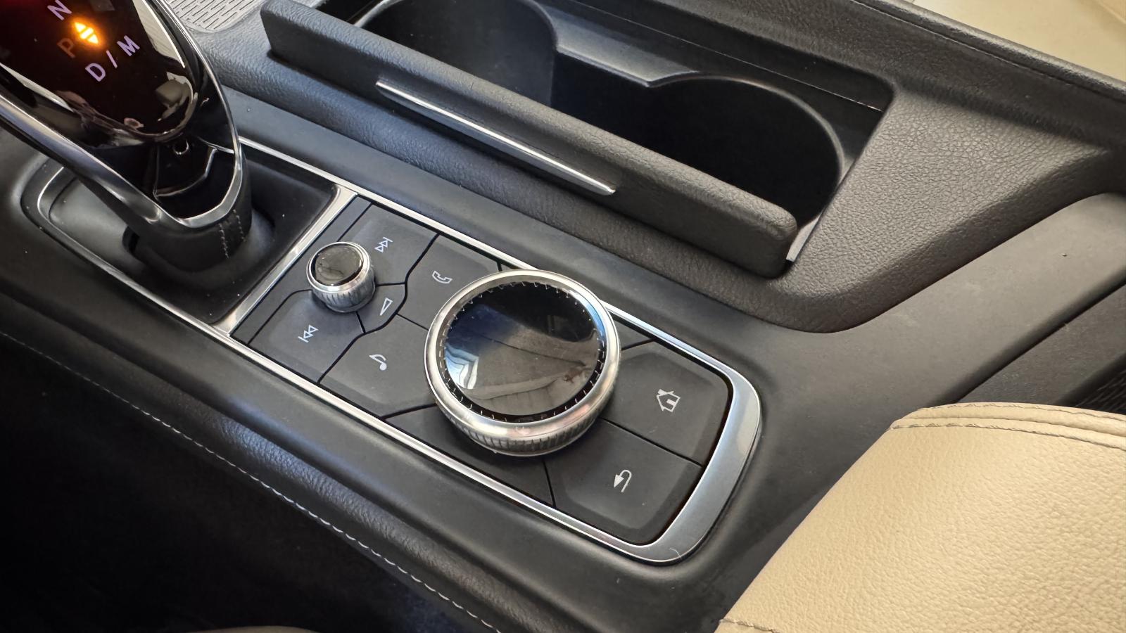 2022 Cadillac CT5 - Image 34