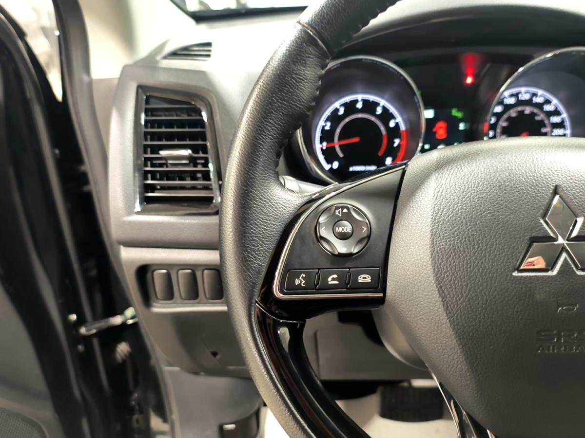 2024 Mitsubishi RVR - Image 29