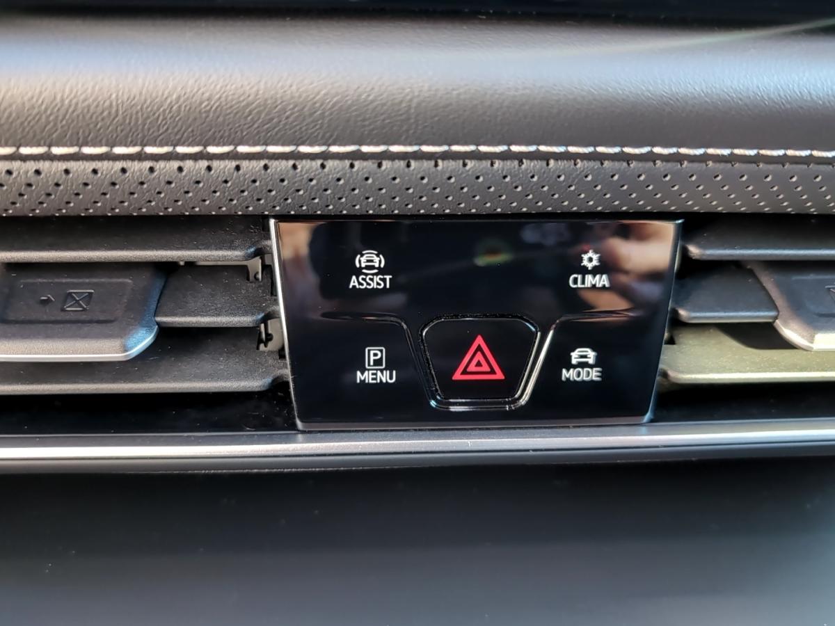 2024 Volkswagen Atlas - Image 26