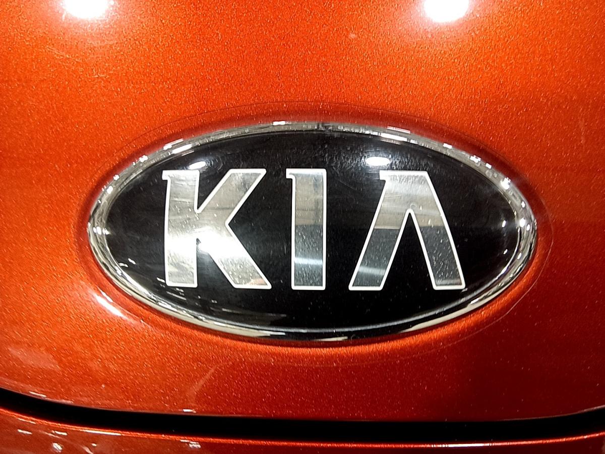 2021 Kia Soul - Image 12