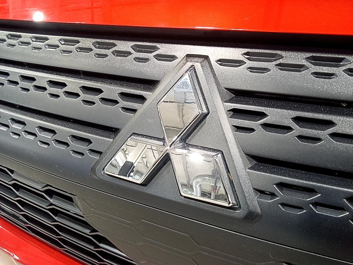 2022 Mitsubishi Eclipse Cross - Image 11