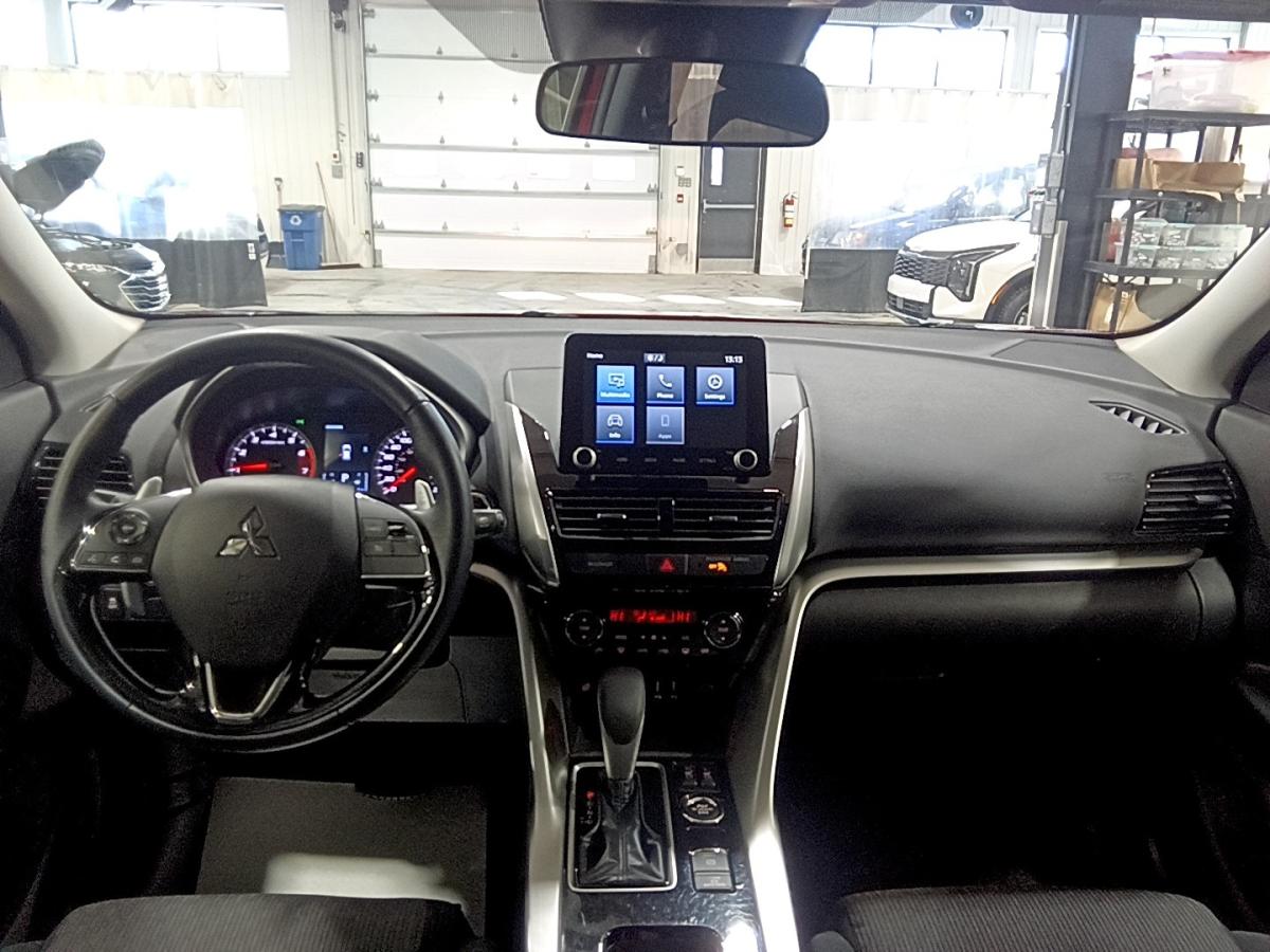 2022 Mitsubishi Eclipse Cross - Image 22