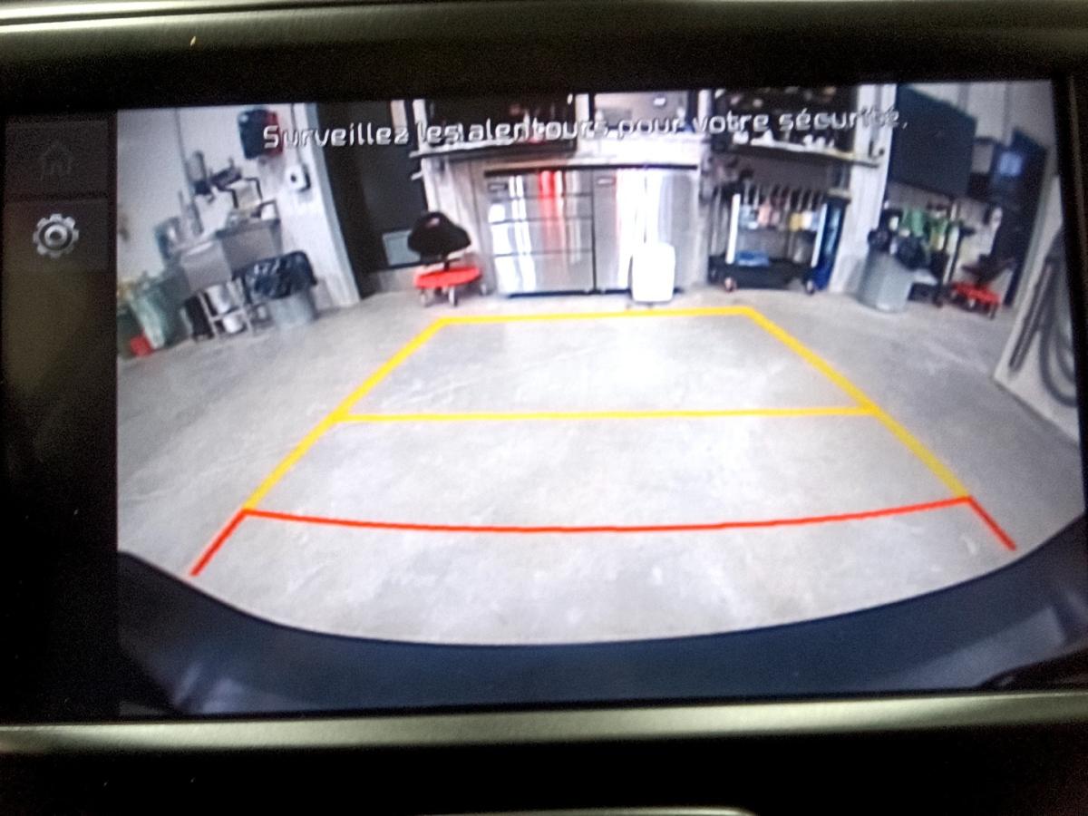 2022 Kia Soul - Image 21