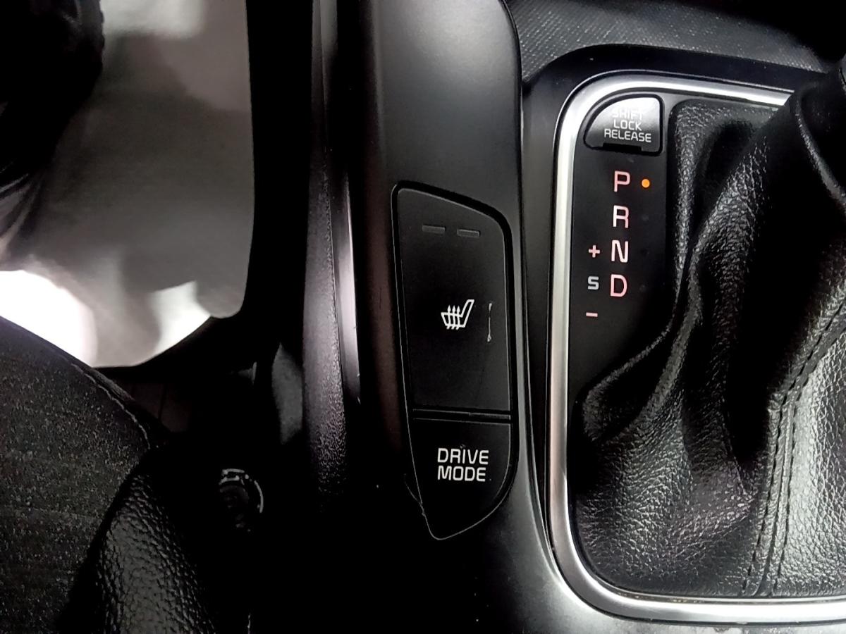 2022 Kia Soul - Image 30