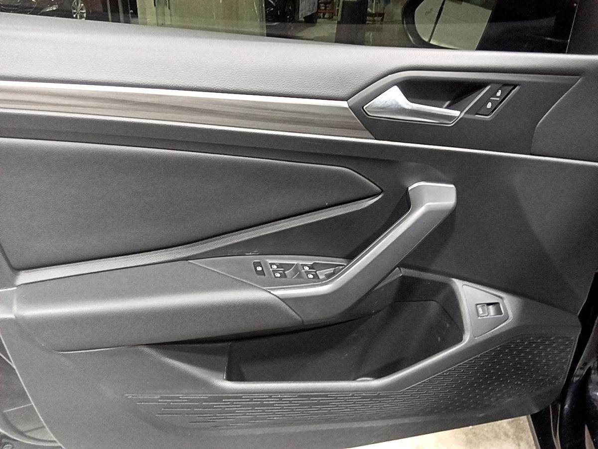 2020 Volkswagen Jetta - Image 19