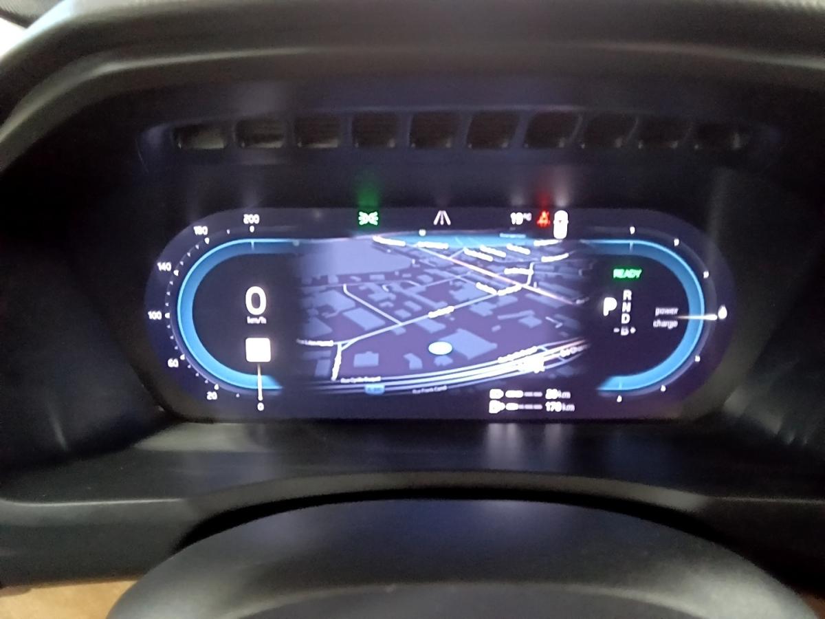 2023 Volvo XC90 - Image 17