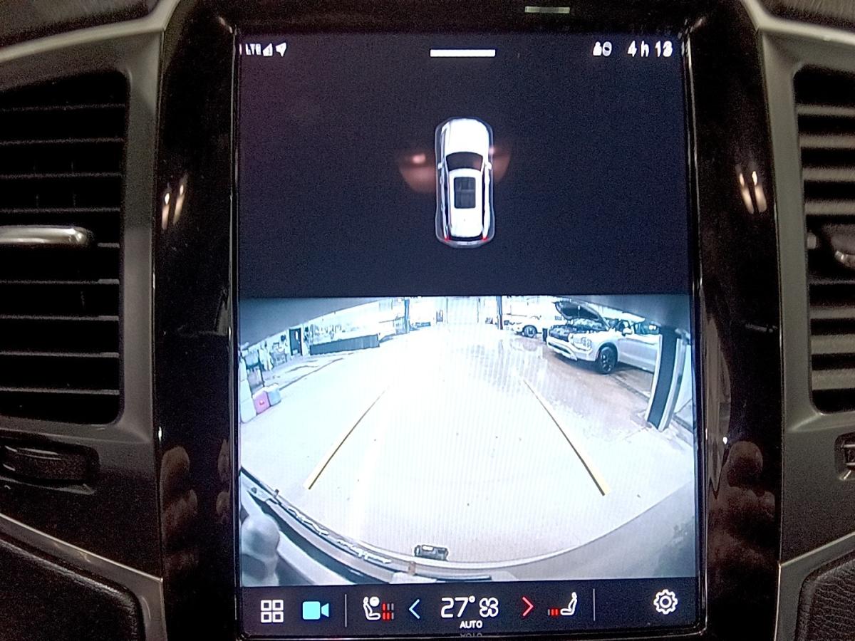 2023 Volvo XC90 - Image 21