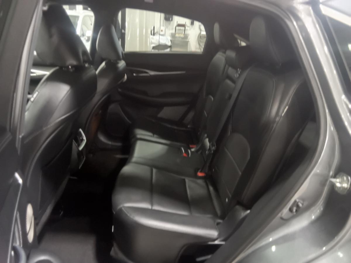 2023 Infiniti QX55 - Image 25