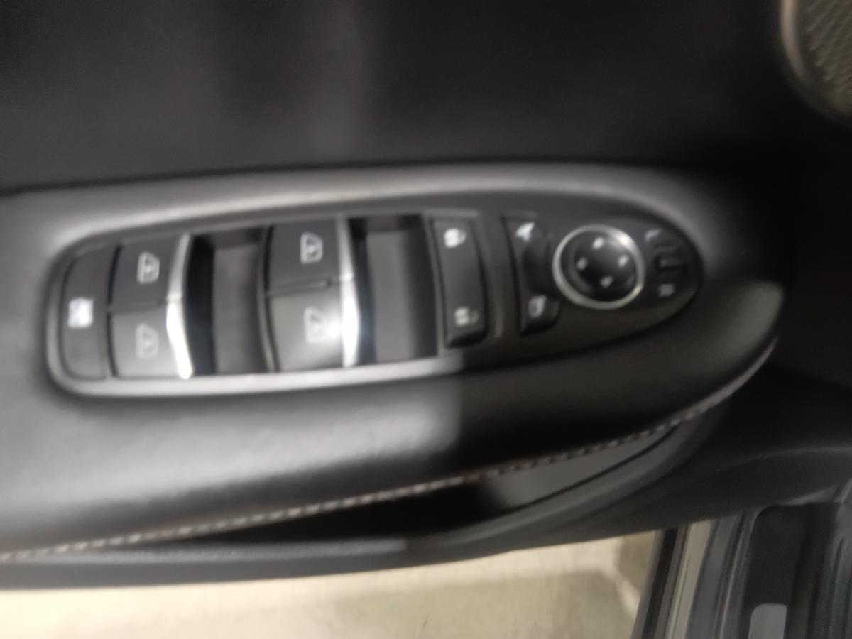 2023 Infiniti QX55 - Image 34