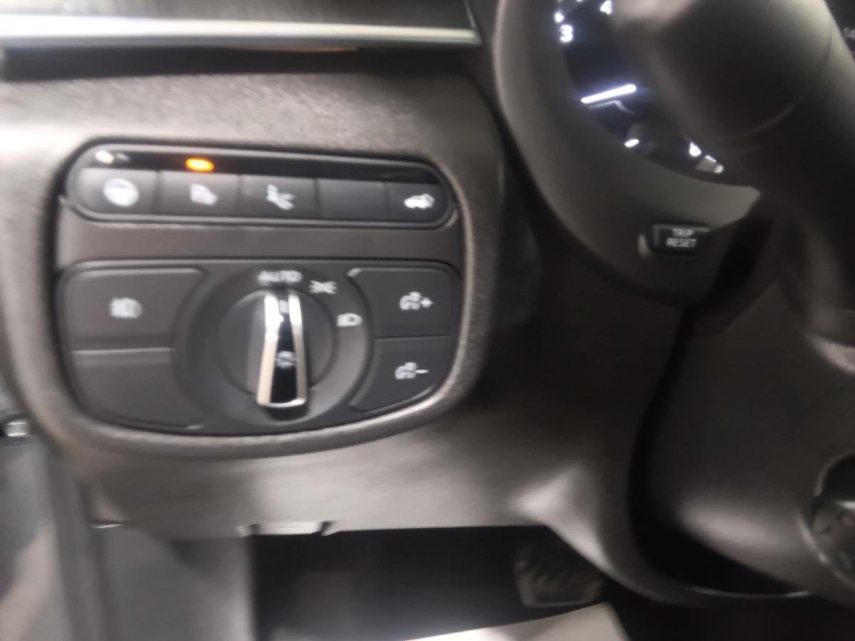 2023 Infiniti QX55 - Image 35