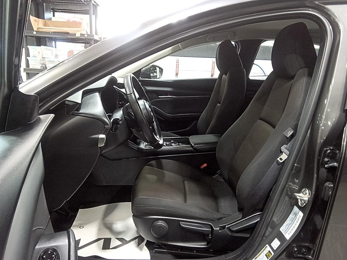 2025 Mazda Mazda3 - Image 21