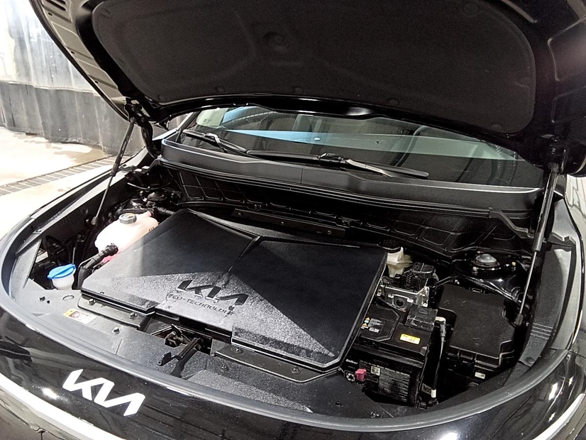 2024 Kia Niro - Image 7