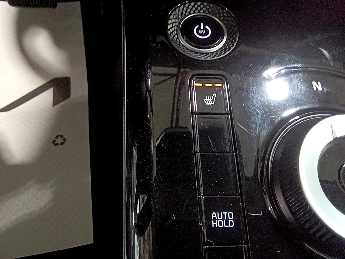 2024 Kia Niro - Image 29