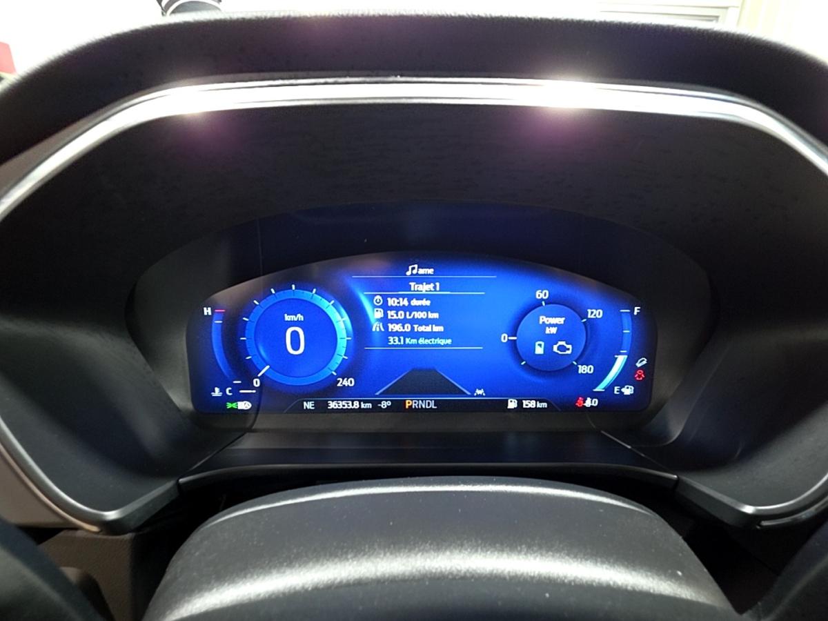 2022 Ford Escape - Image 16